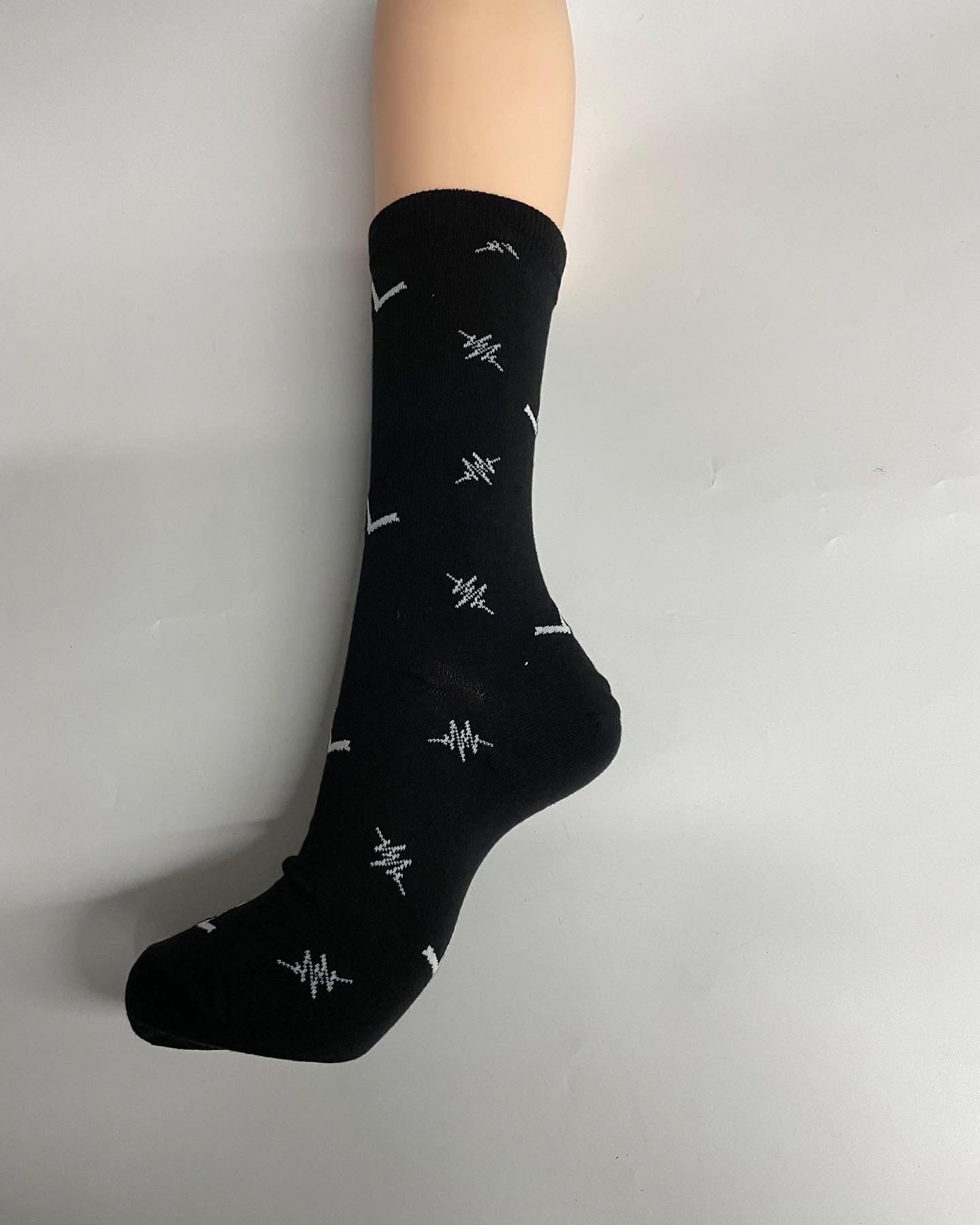 LIVE LIFE BLACK DRESS SOCKS